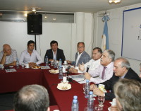 De Vido se reunió con intendentes de todo el país agrupados en la FAM