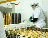 Con una gran variedad de productos, las alfajoreras impulsan la economía local