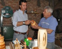 Impulsarán una iniciativa para que microemprendedores accedan a créditos a tasas blandas