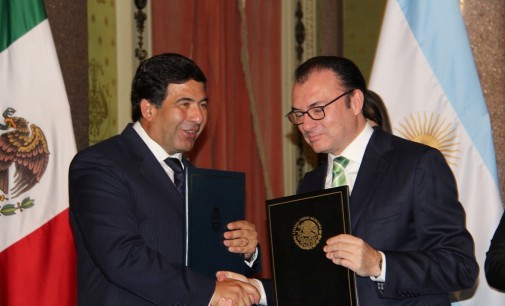 La AFIP suscribió un acuerdo tributario con México