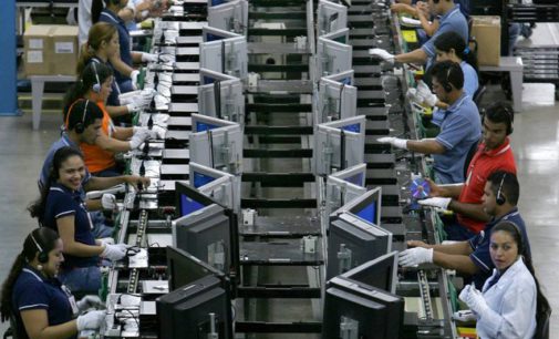 Recesión: la actividad económica cayó 2,2% en febrero