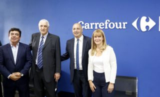 Verónica Magario en la inauguración de un Centro de Distribución de última generación