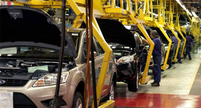 La producción automotriz cae a su nivel más bajo en dos años