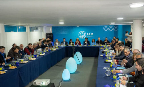 La FAM comparó la reforma laboral de Milei con la “Ley Banelco” y alertó por un “retroceso de cien años”